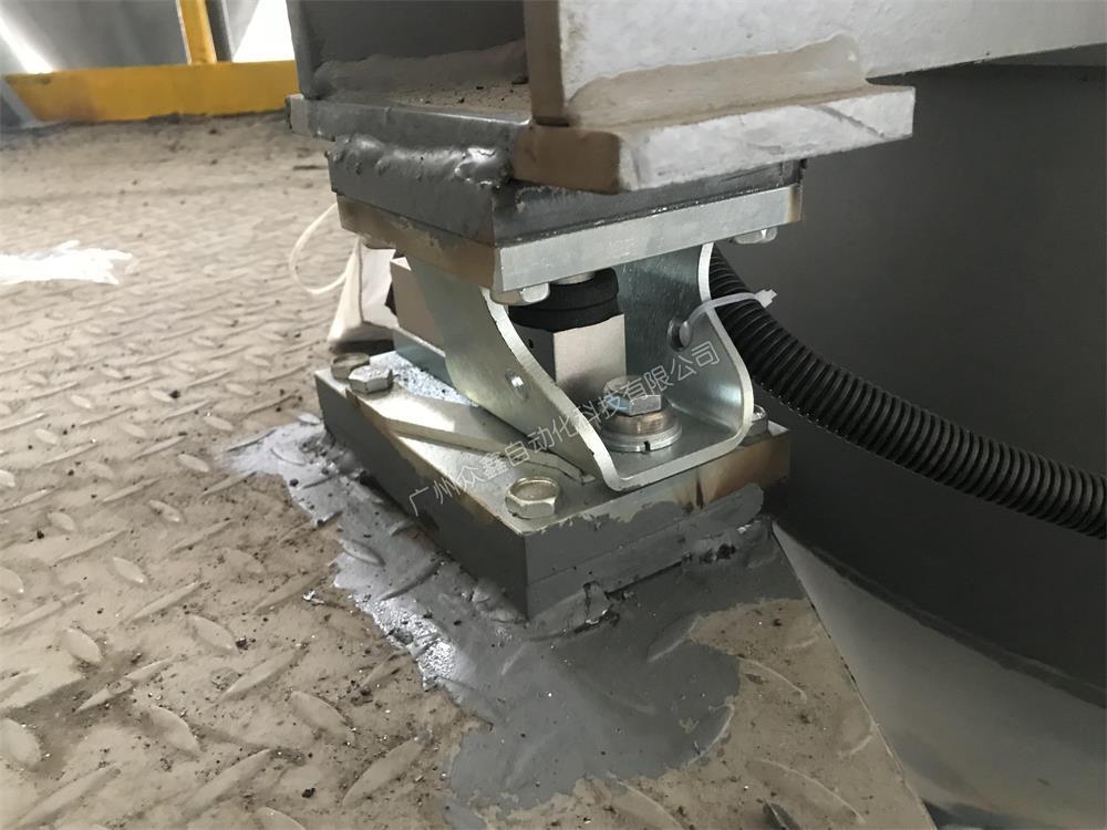 計(jì)量斗安裝稱重模塊現(xiàn)場(chǎng)案例